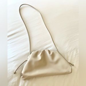Cream Bunched Shoulder Bag